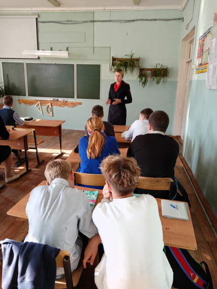 Лекции-беседы с инспектором НПДН.